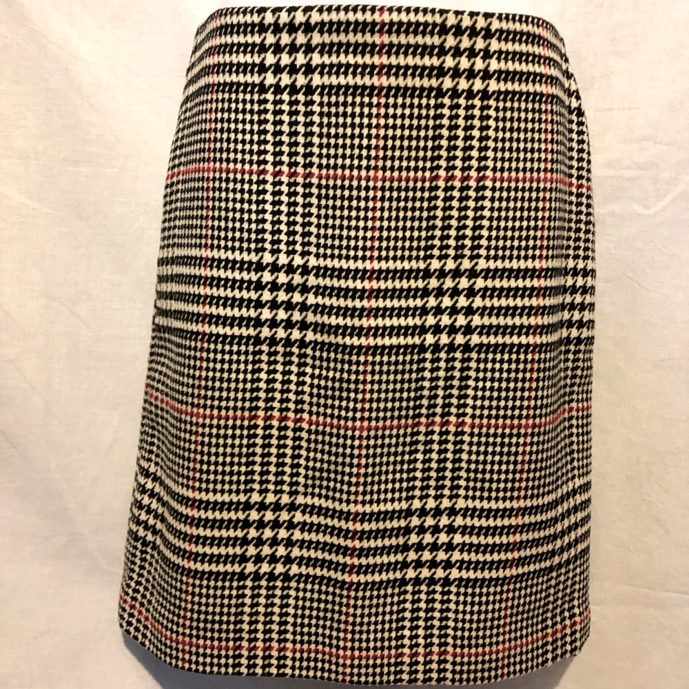 Talbots Houndstooth skirt